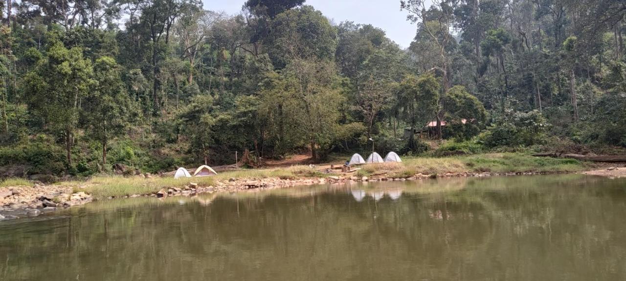 Coorg River Rock Camping Madikeri Eksteriør bilde